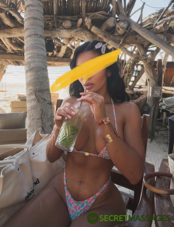 Freelance Escort In Kuala Lumpur Available For Outcalls - Mistress Dayana